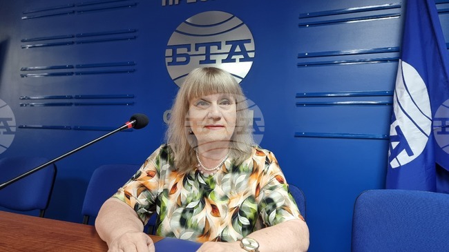 Пенчо Славейков вижда в литературата инструмент за изграждането на „човешкото в човека“, каза в Сливен писателката Валентина Димитрова 