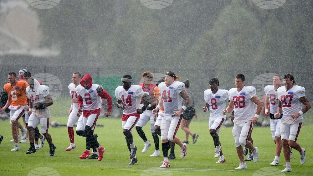 Buccaneers Camp Football
