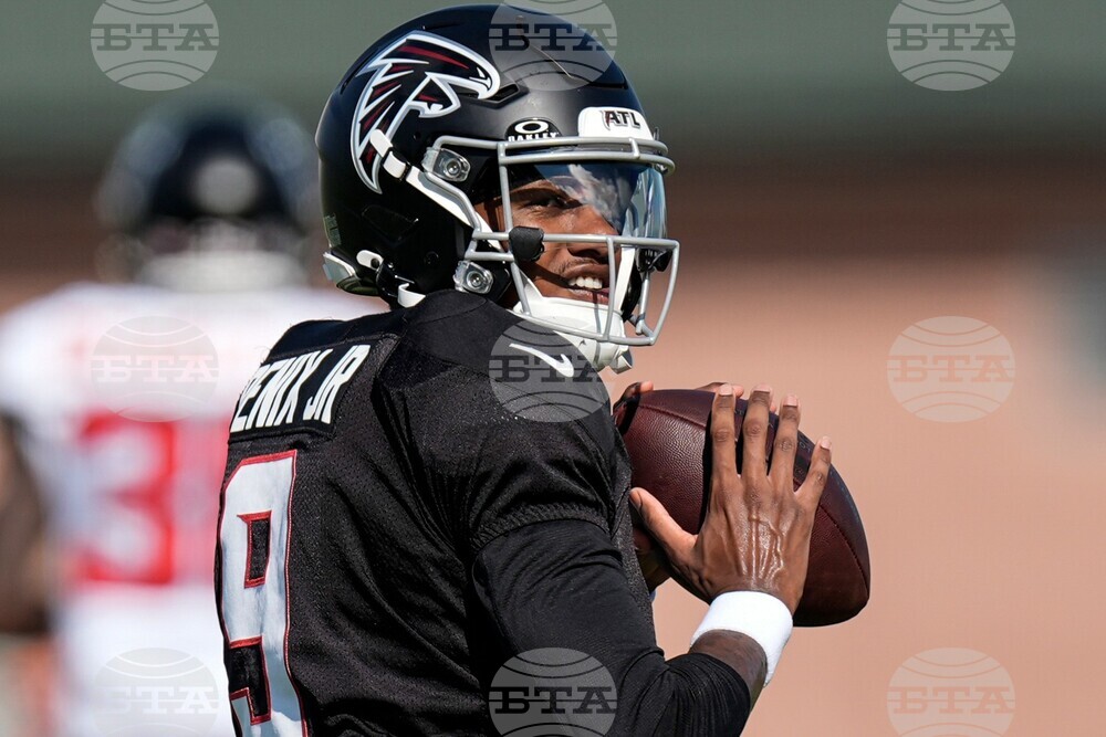 Falcons Camp Football