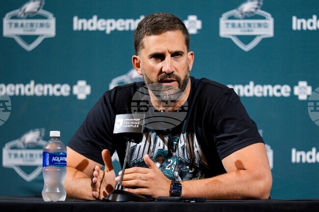 Eagles Camp Football