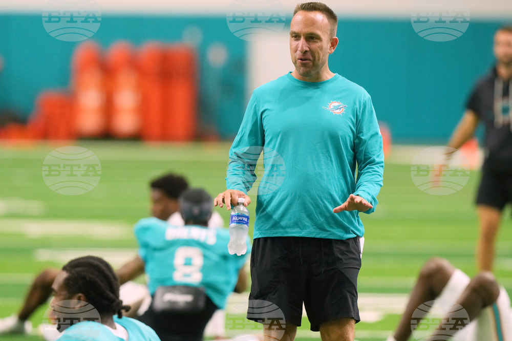 Dolphins Camp Football