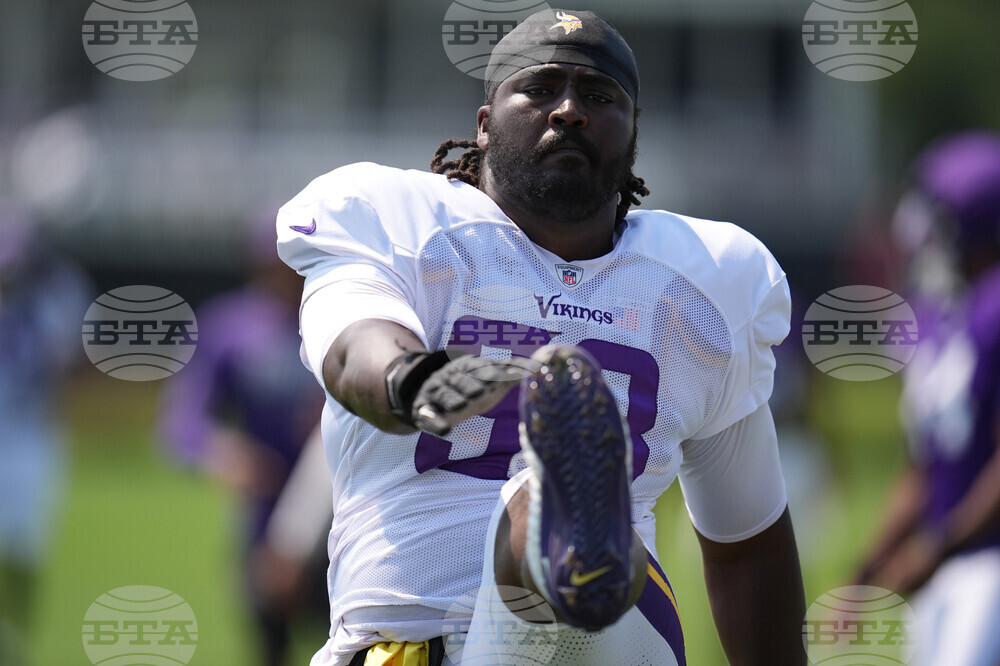 Vikings Camp Football