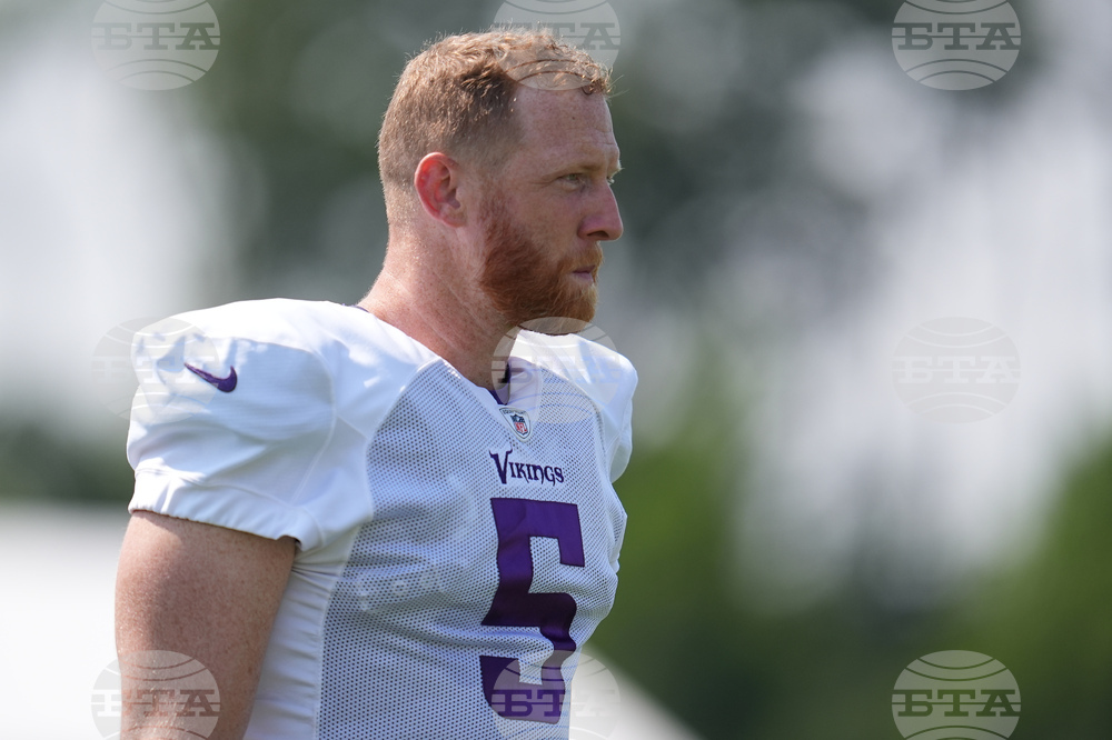 Vikings Camp Football