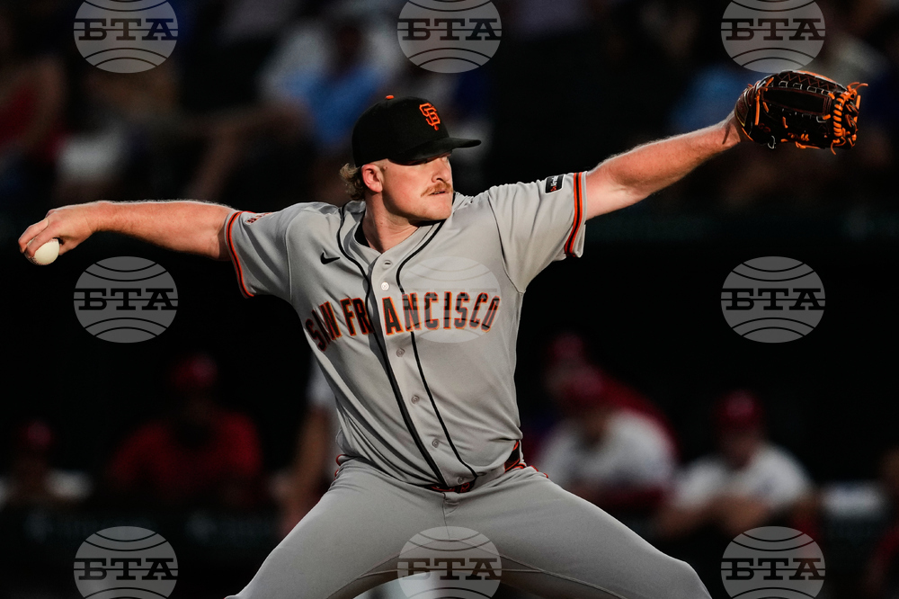 Giants Rangers Baseball