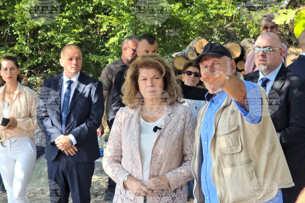 President Says Bulgaria Faces No Threats from Ongoing Conflicts