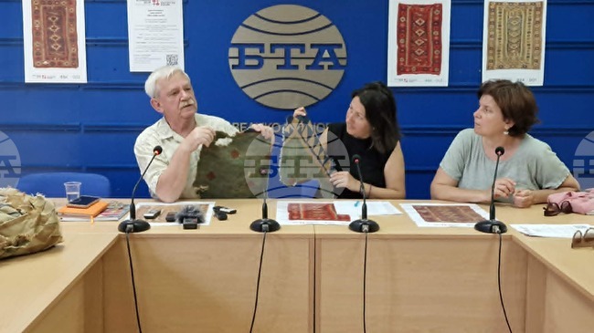 Велико Търново ще се превърне в галерия на открито за българското килимарско наследство за седем седмици