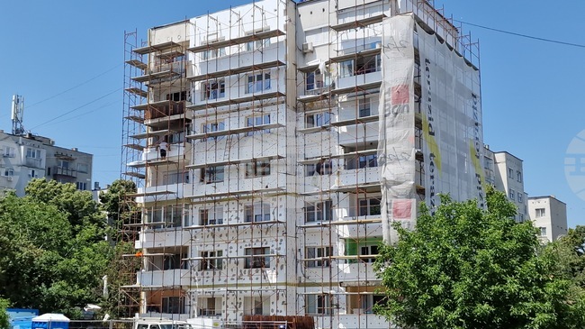 Приключиха дейностите по саниране на 19-те многофамилни жилищни сгради в Свищов