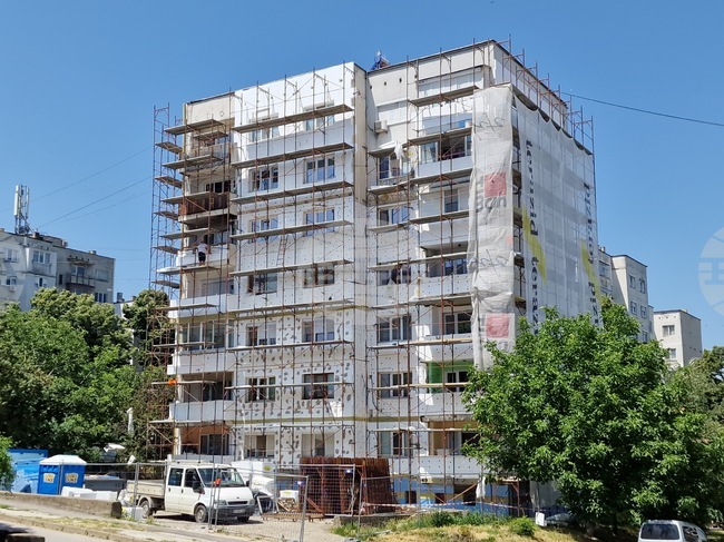 Приключиха дейностите по саниране на 19-те многофамилни жилищни сгради в Свищов