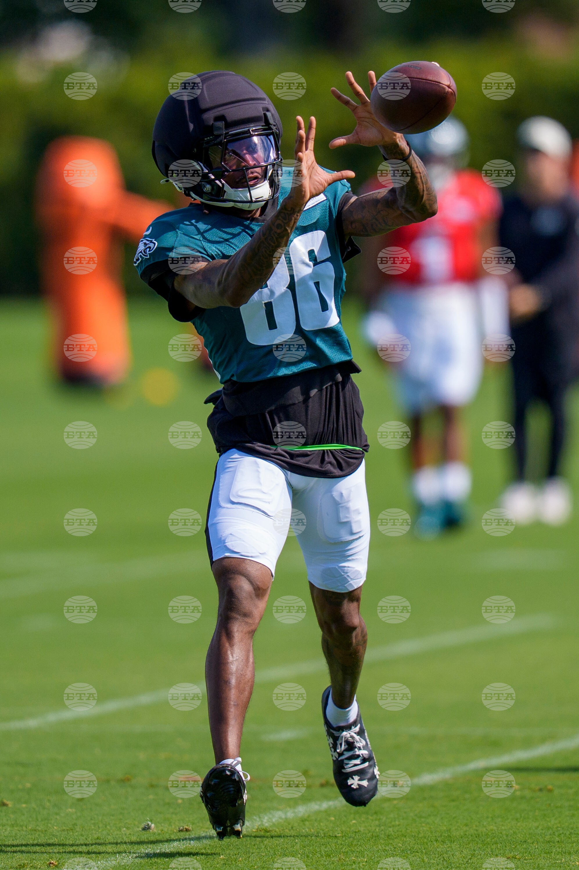Eagles Camp Football