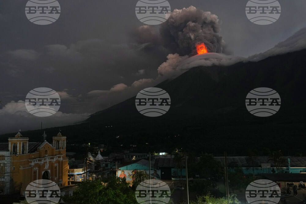APTOPIX Guatemala Volcano