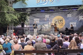 Банско - световна сцена - Ipek Dinc Jazz Collective