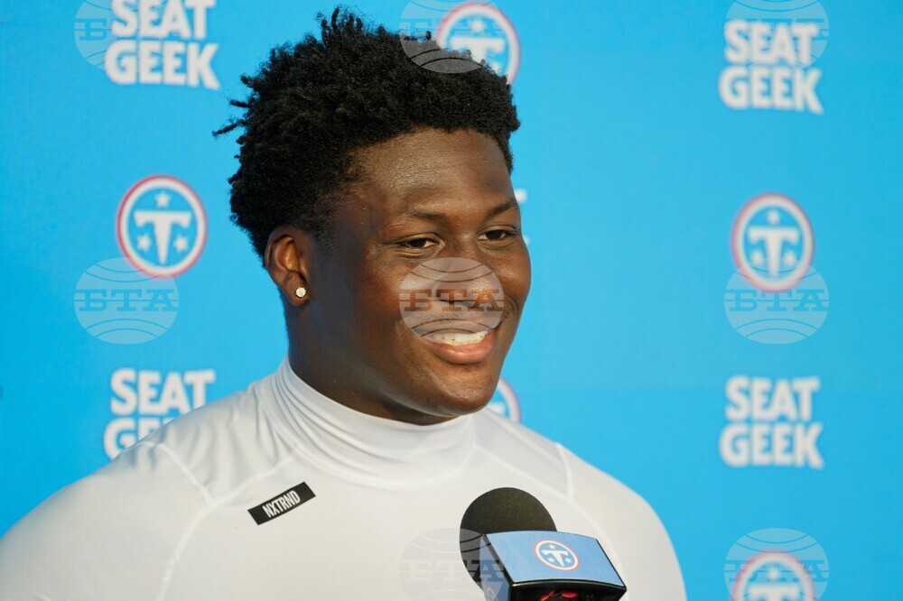 Titans Camp Football