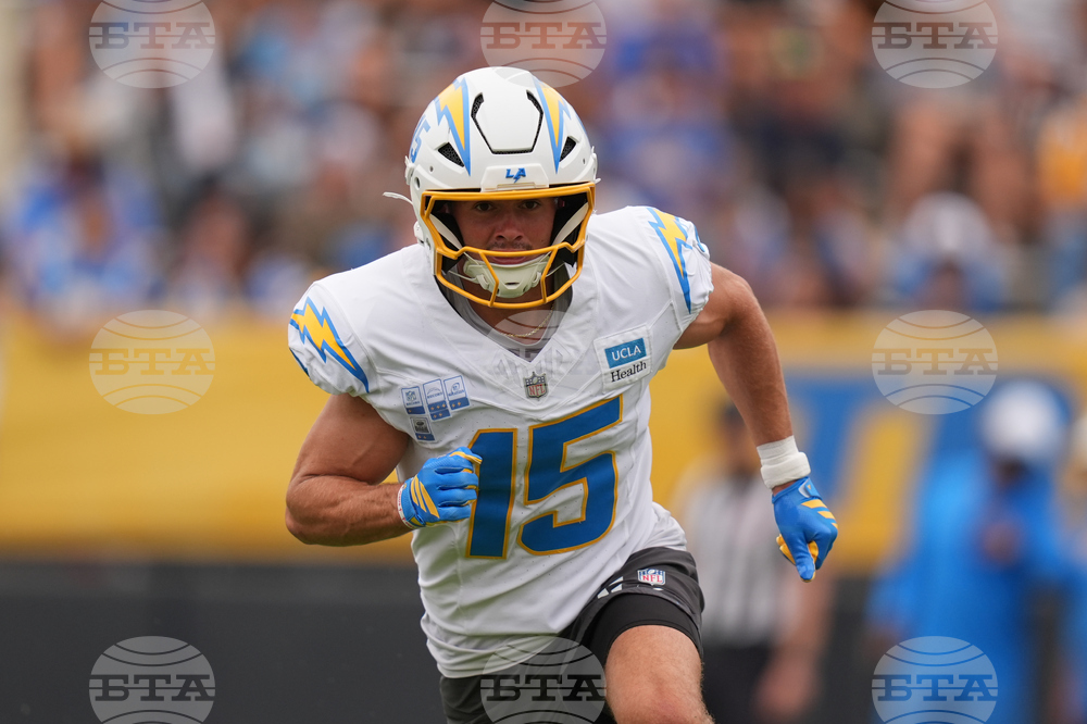 Chargers Camp Football