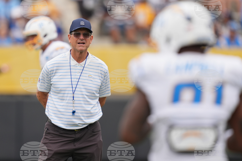 Chargers Camp Football