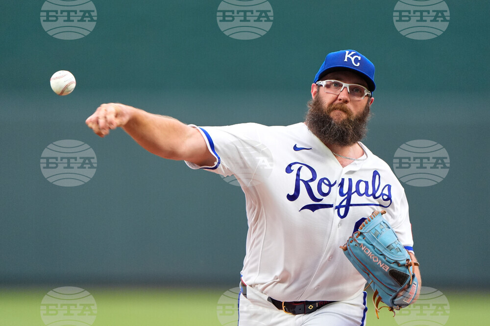 Twins Royals Baseball
