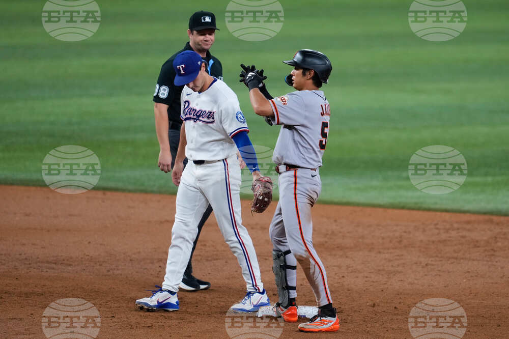 Giants Rangers Baseball