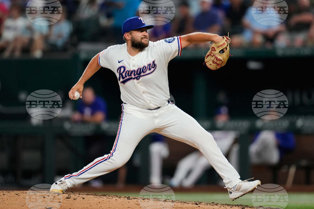 Giants Rangers Baseball