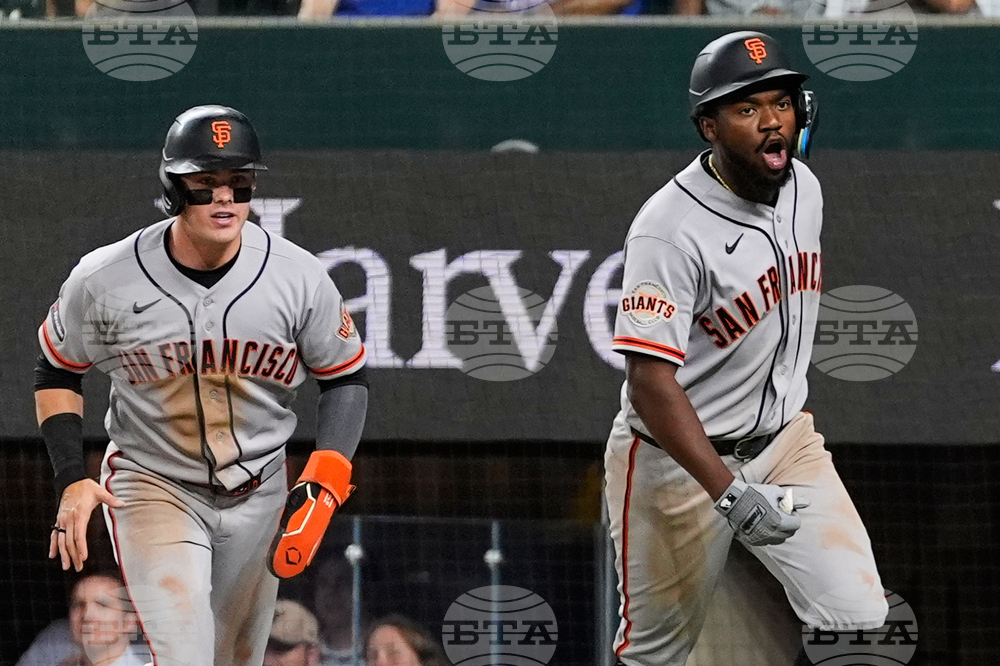 Giants Rangers Baseball
