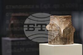 Изложба „Забравените божества“