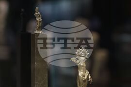 Изложба „Забравените божества“