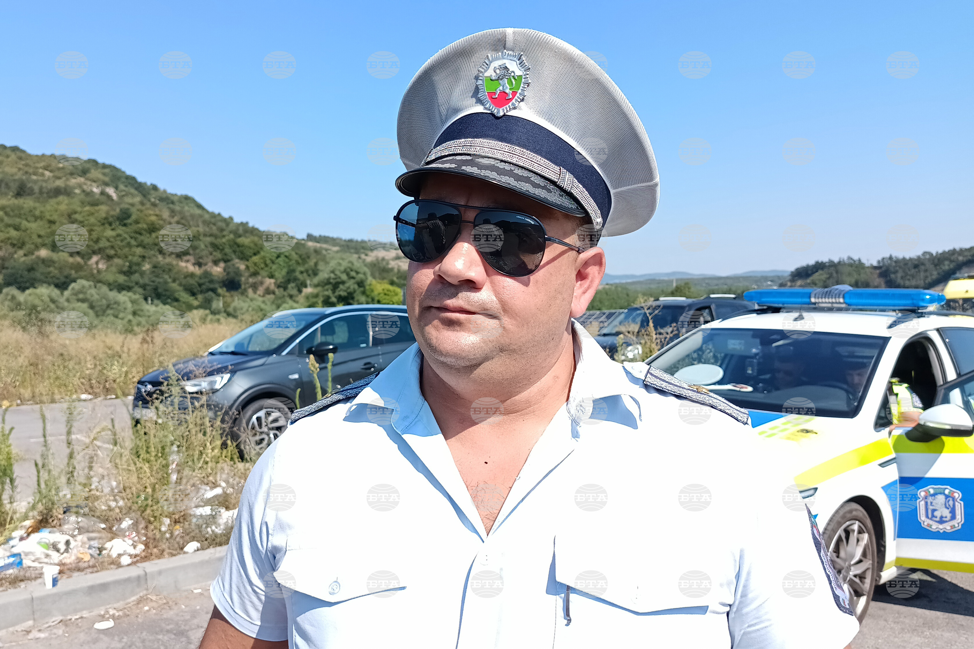 Съвместни екипи проверяват Главен път I-1 край Мездра