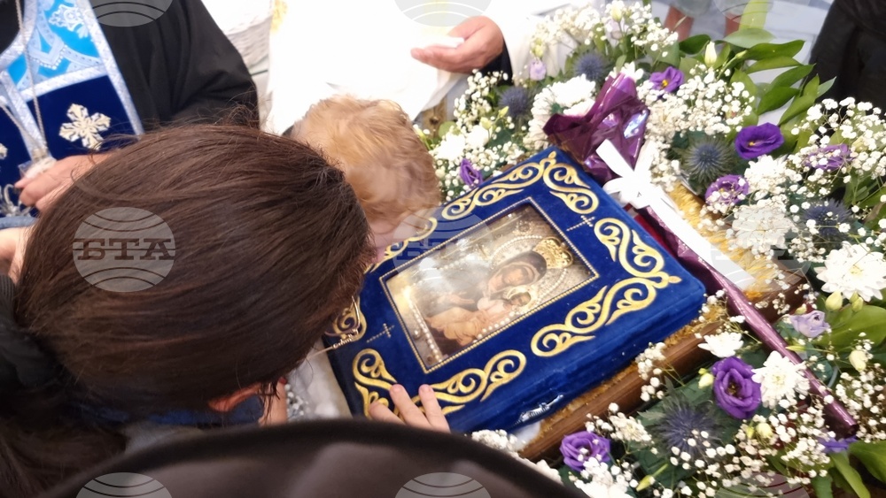 Дупница - икона - Света Богородица - Хавайска