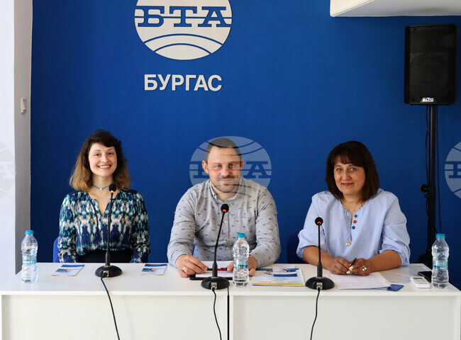 Национален пресклуб на БТА Бургас - проект "Нови възможности за предприемачество" - пресконференция