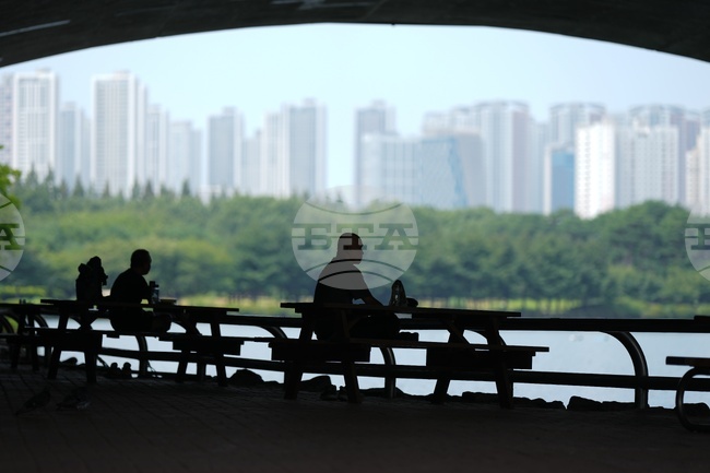 APTOPIX South Korea Extreme Weather Heat