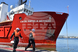 Варна - Церемония по посрещането НИК 421 „Св. св. Кирил и Методий“