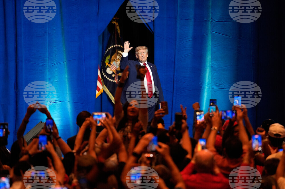 APTOPIX Trump