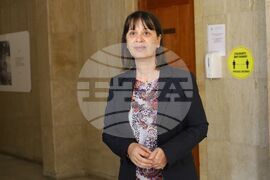 Бургас - Окръжен съд - изложба на Кристиан Таков