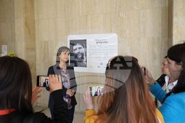 Бургас - Окръжен съд - изложба на Кристиан Таков