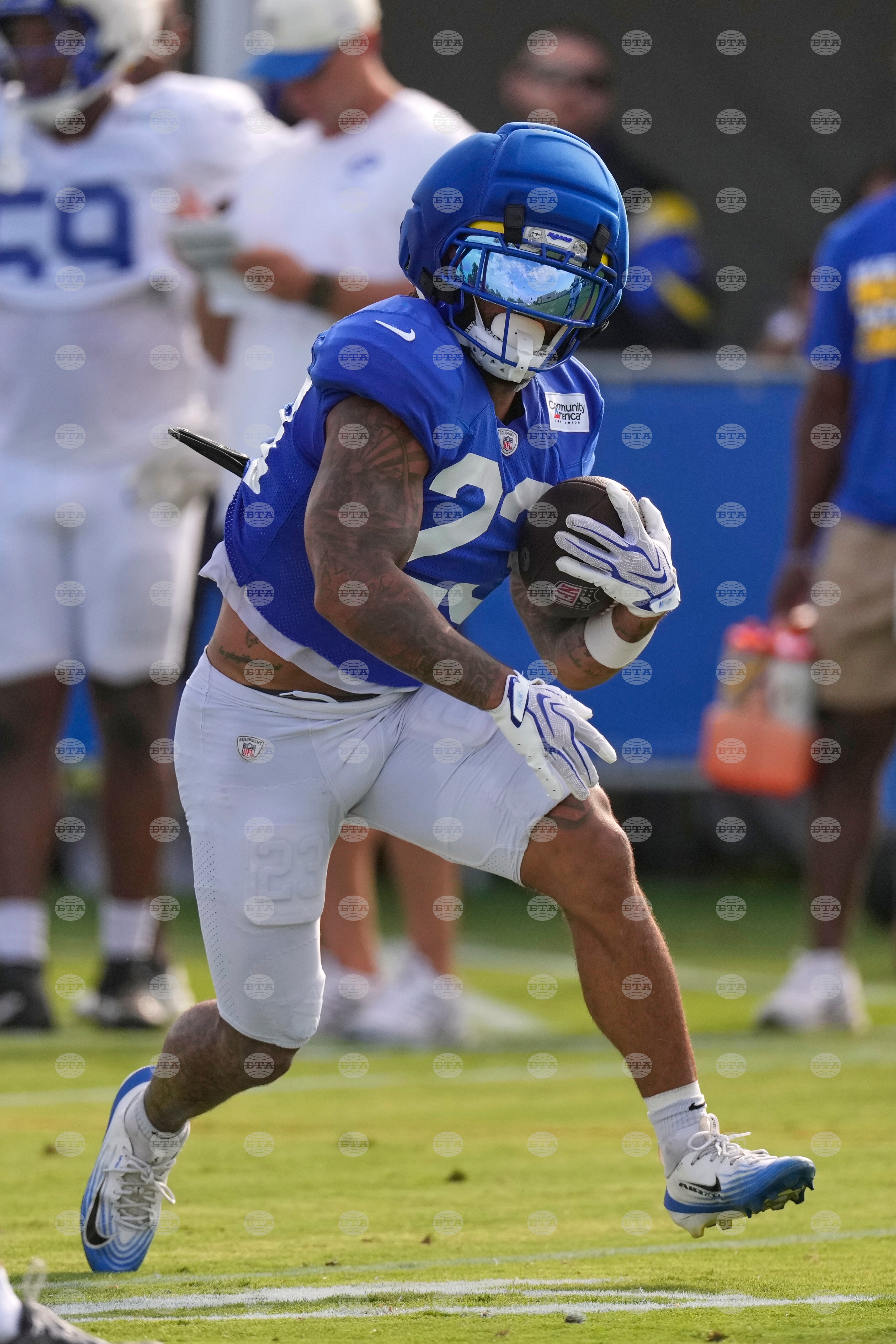 Rams Camp Football