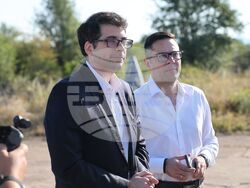 Село Доброславци - Александър Пулев - Атанас Пеканов - летище - посещение