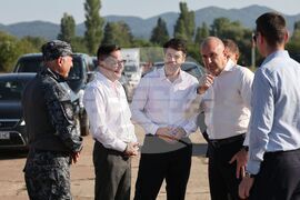 Село Доброславци - Румен Радев - летище - посещение