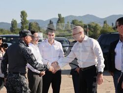 Село Доброславци - Румен Радев - летище - посещение