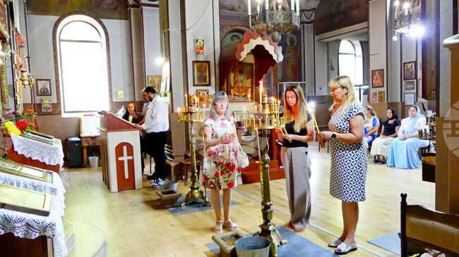 С молитва и благослов бе отбелязано Преображение Господне в храм „Успение Богородично“ в Нова Загора