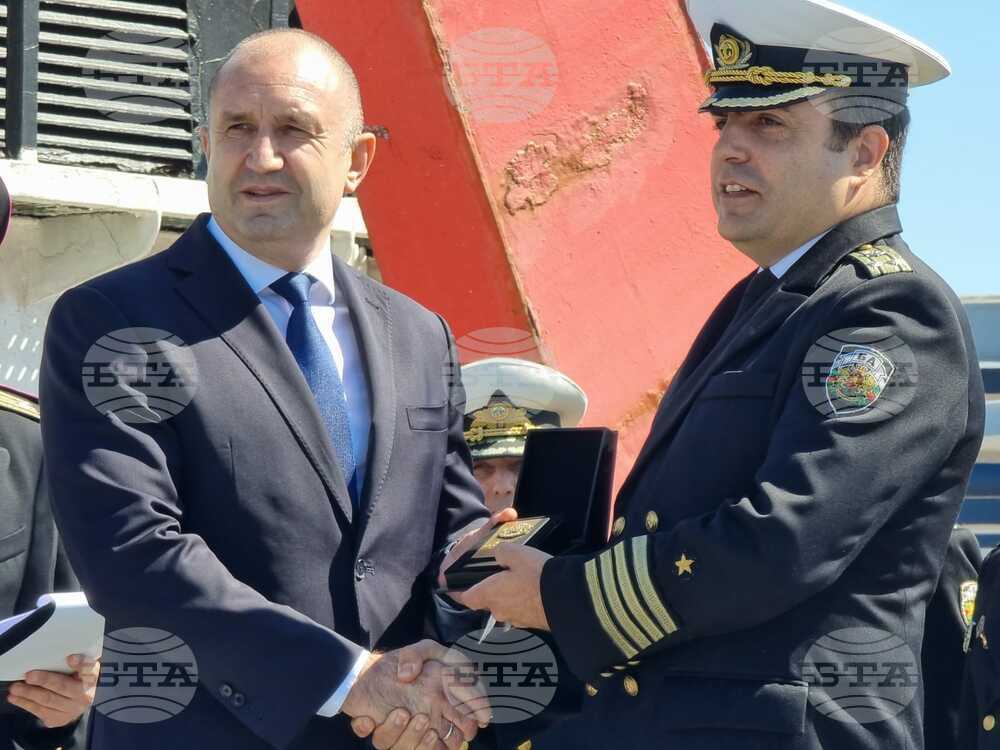 Варна - Церемония по посрещането НИК 421 „Св. св. Кирил и Методий“