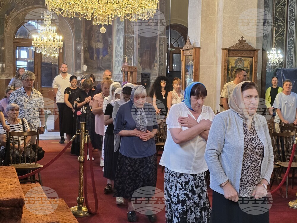 Видин - митрополит Пахомий - Преображение Господне - литургия
