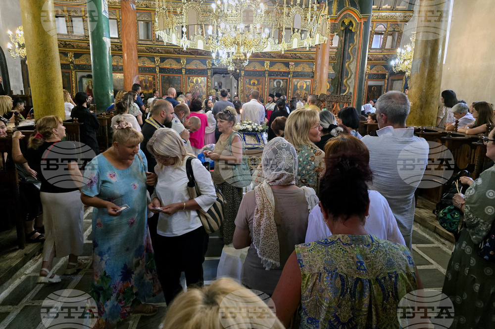 Гоце Делчев - Хавайска мироточива Иверска икона на Пресвета Богородица - посрещане