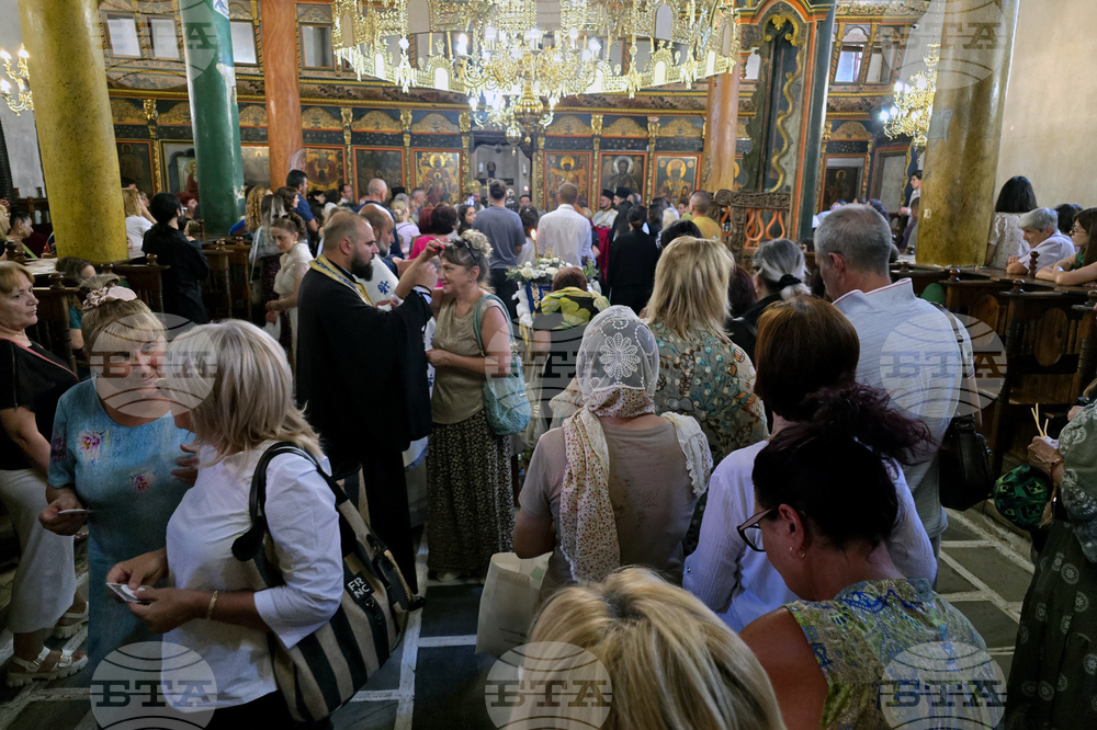 Гоце Делчев - Хавайска мироточива Иверска икона на Пресвета Богородица - посрещане
