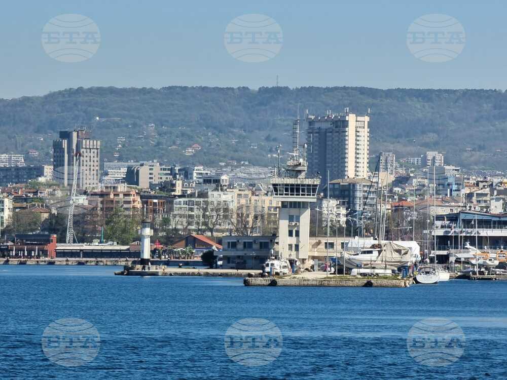 Варна - Церемония по посрещането НИК 421 „Св. св. Кирил и Методий“