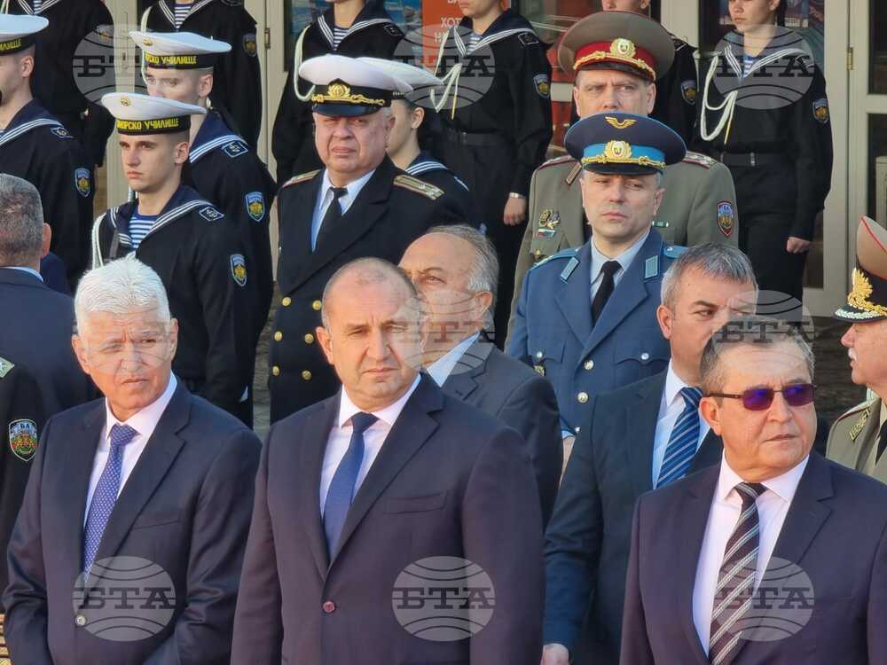 Варна - Церемония по посрещането НИК 421 „Св. св. Кирил и Методий“