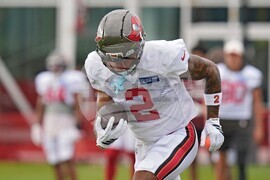 Buccaneers Camp Football