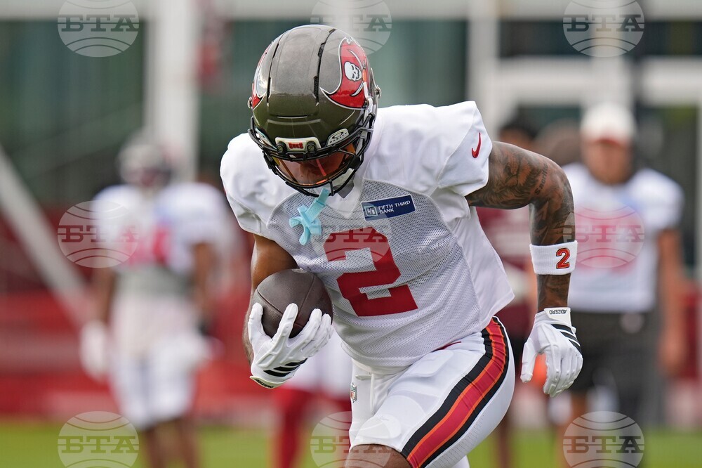 Buccaneers Camp Football