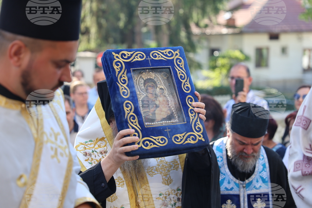 Разлог - чудотворна икона - посрещане