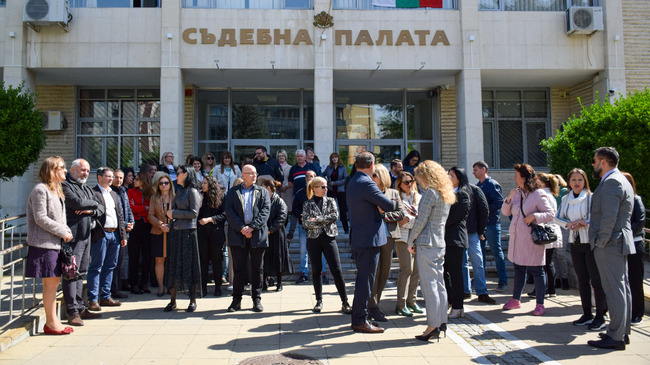 Посегателството срещу главния прокурор е недопустимо в рамките на една правова държава, каза говорителят на Окръжна прокуратура – Благоевград