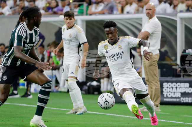 Real Madrid Vinicius Soccer