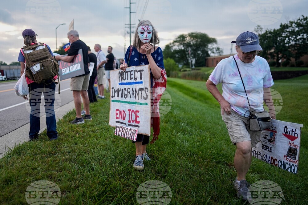 APTOPIX Immigration ICE Ohio