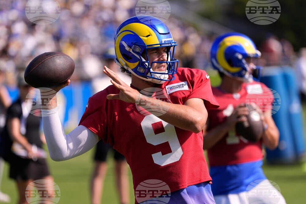 Rams Camp Football